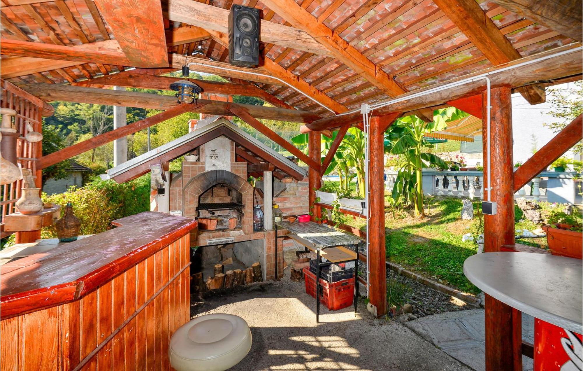 Cozy Home In Nespes With Kitchen Zewnętrze zdjęcie