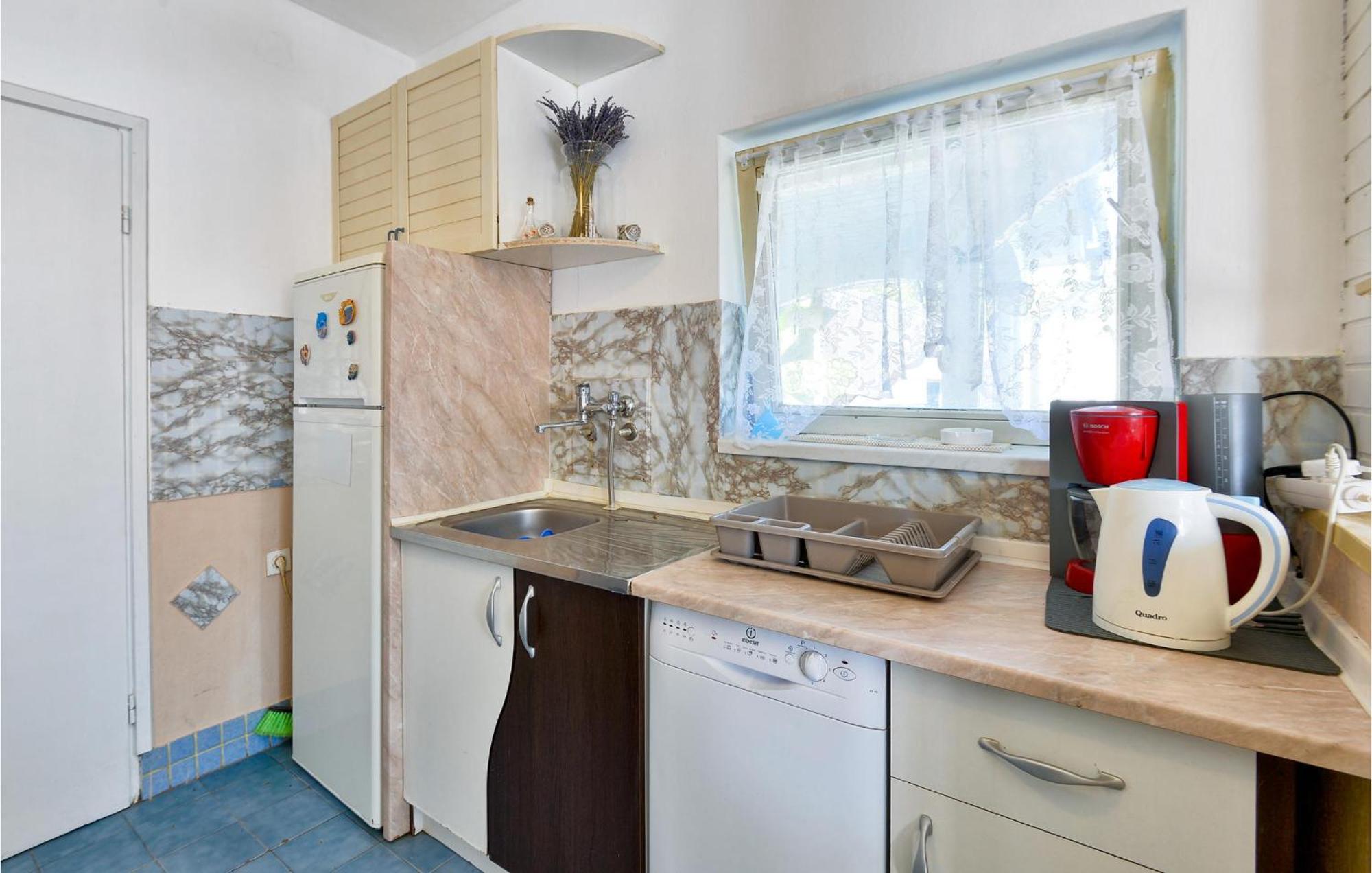 Cozy Home In Nespes With Kitchen Zewnętrze zdjęcie