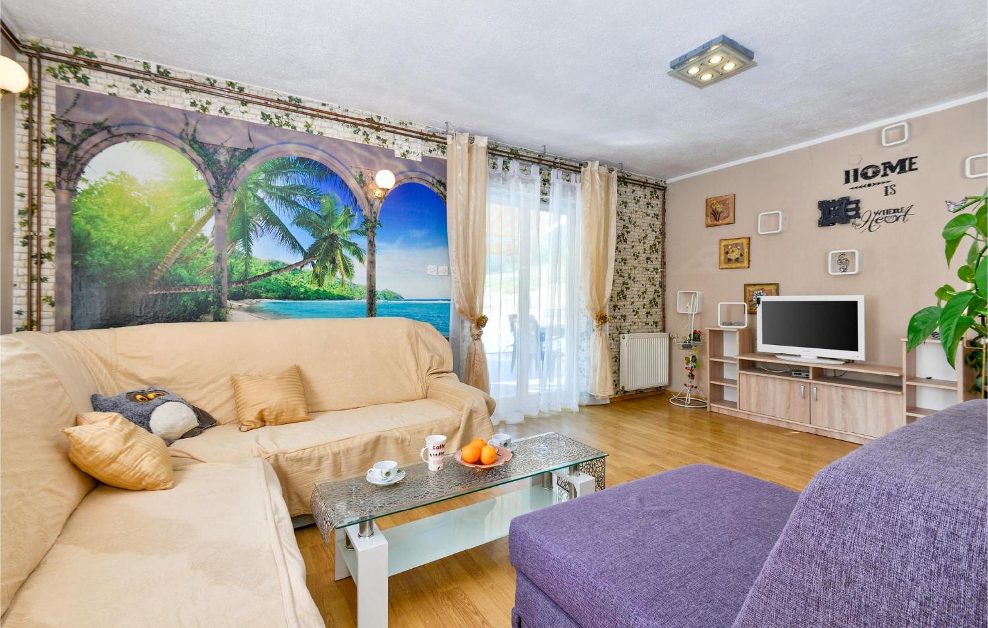 Cozy Home In Nespes With Kitchen Zewnętrze zdjęcie