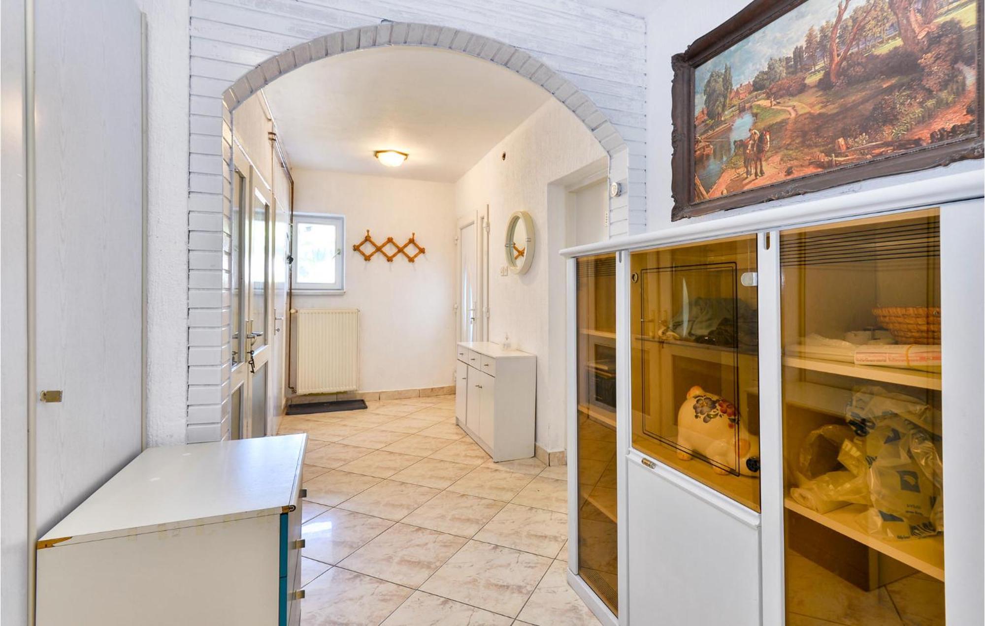 Cozy Home In Nespes With Kitchen Zewnętrze zdjęcie
